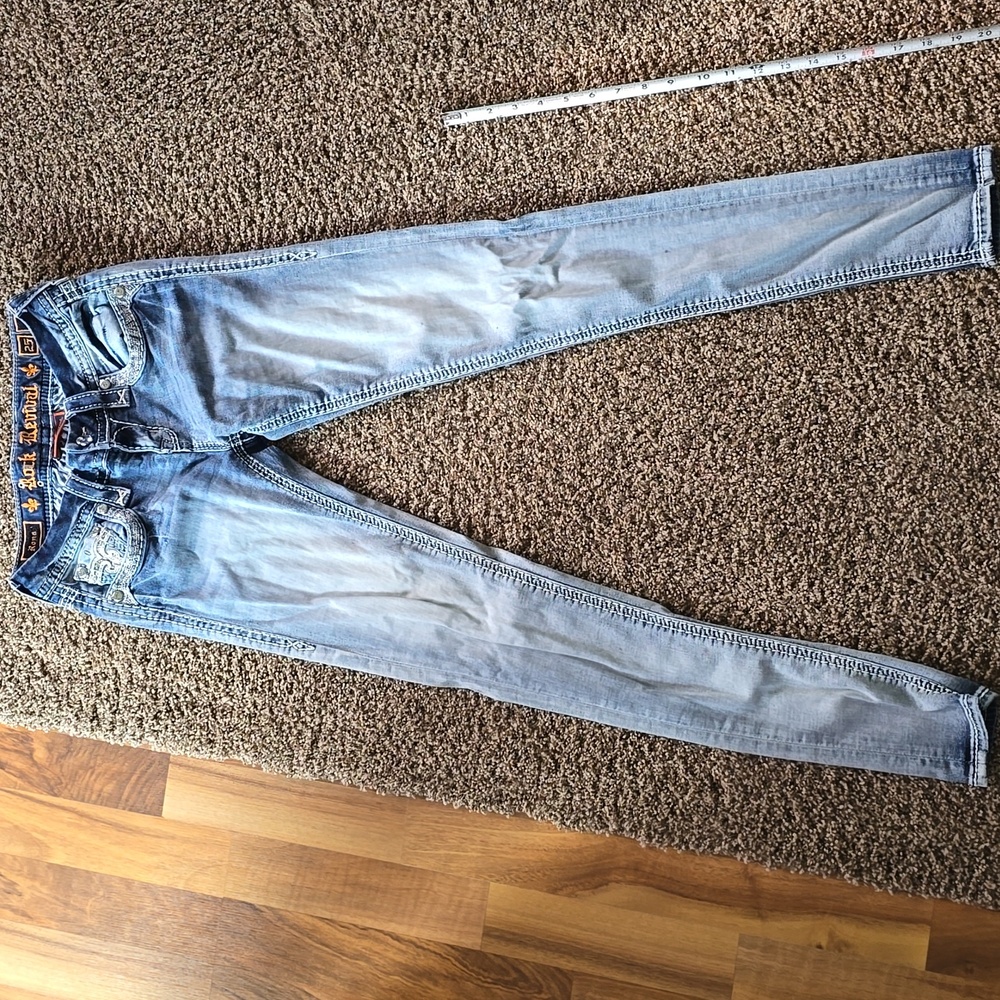 Women's rock revival jeans